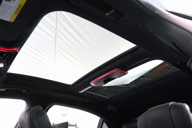 2024 Mercedes Benz S AMG 63 E PERFORMANCE photo 8