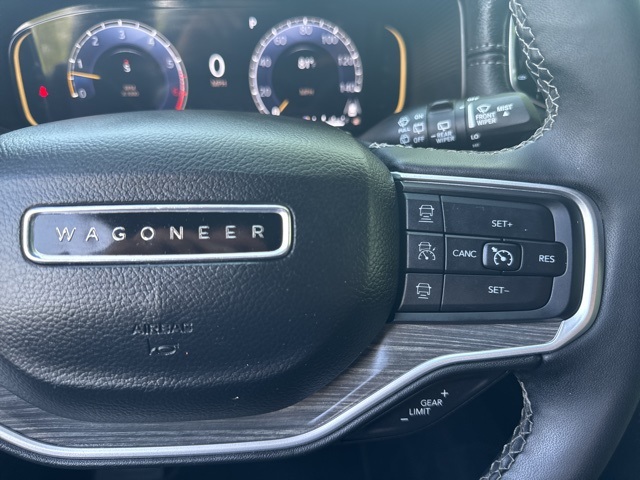 2024 Jeep Wagoneer Series II photo 27