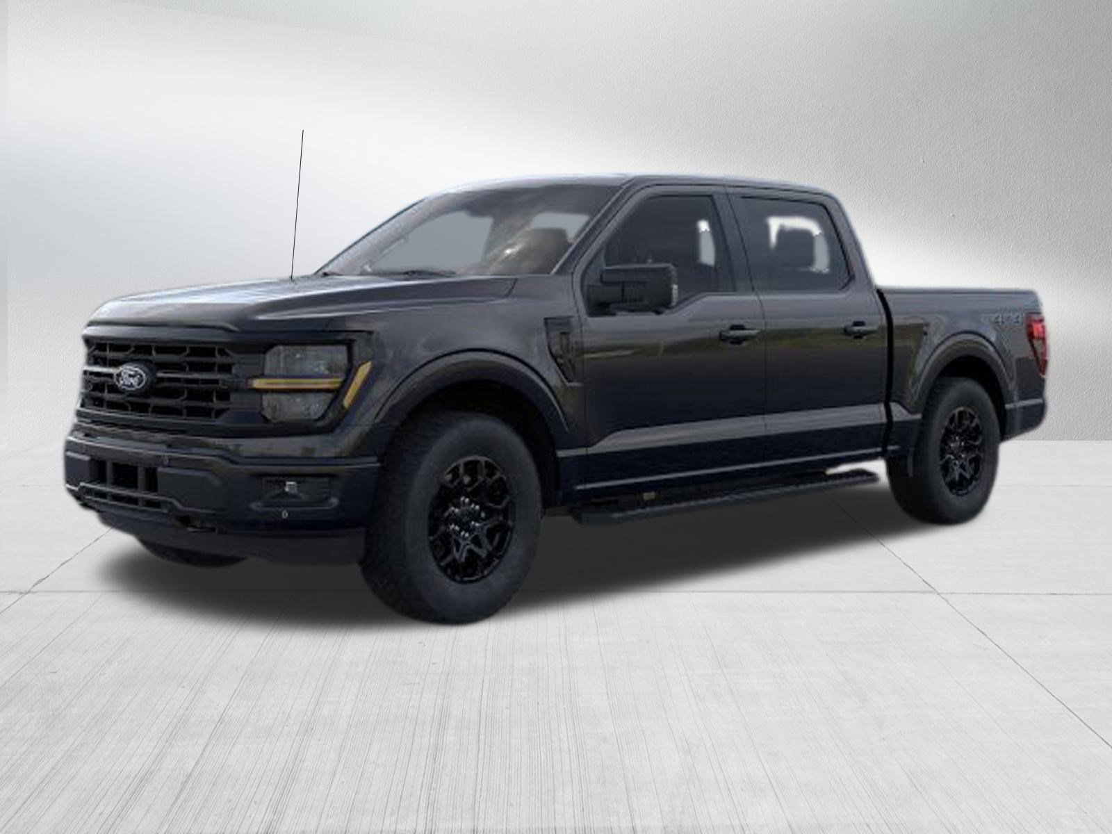 2025 Ford F-150 XLT photo 4