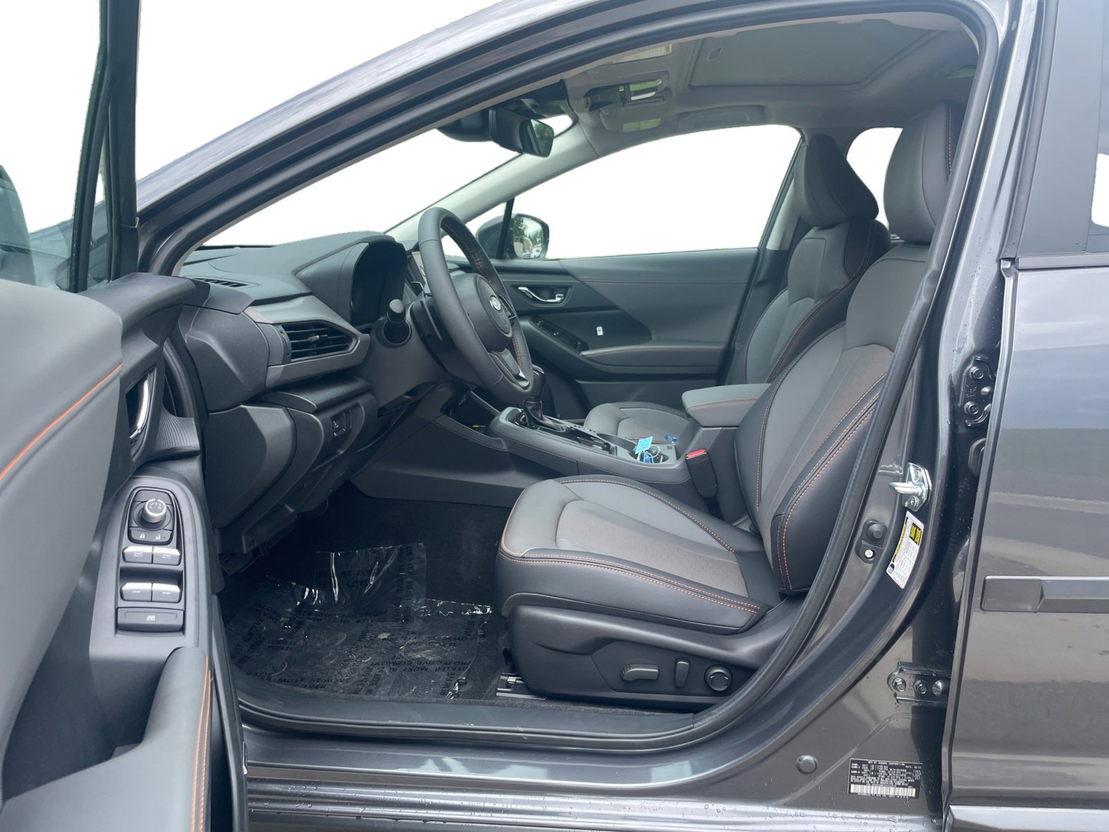 2025 Subaru Crosstrek Limited photo 2