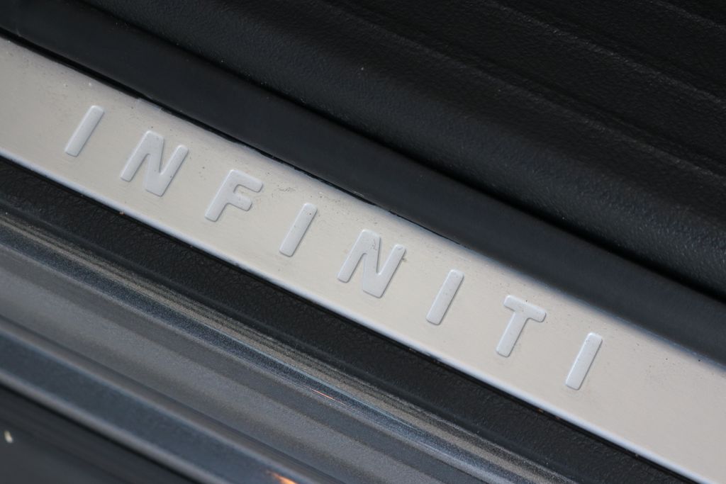 2025 Infiniti QX60 Luxe photo 12