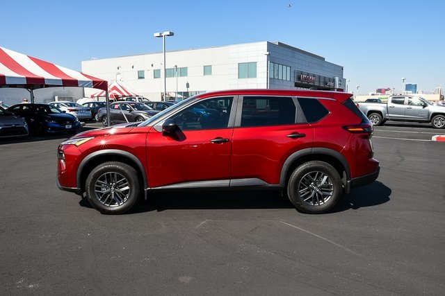 2026 Nissan Rogue S photo 4