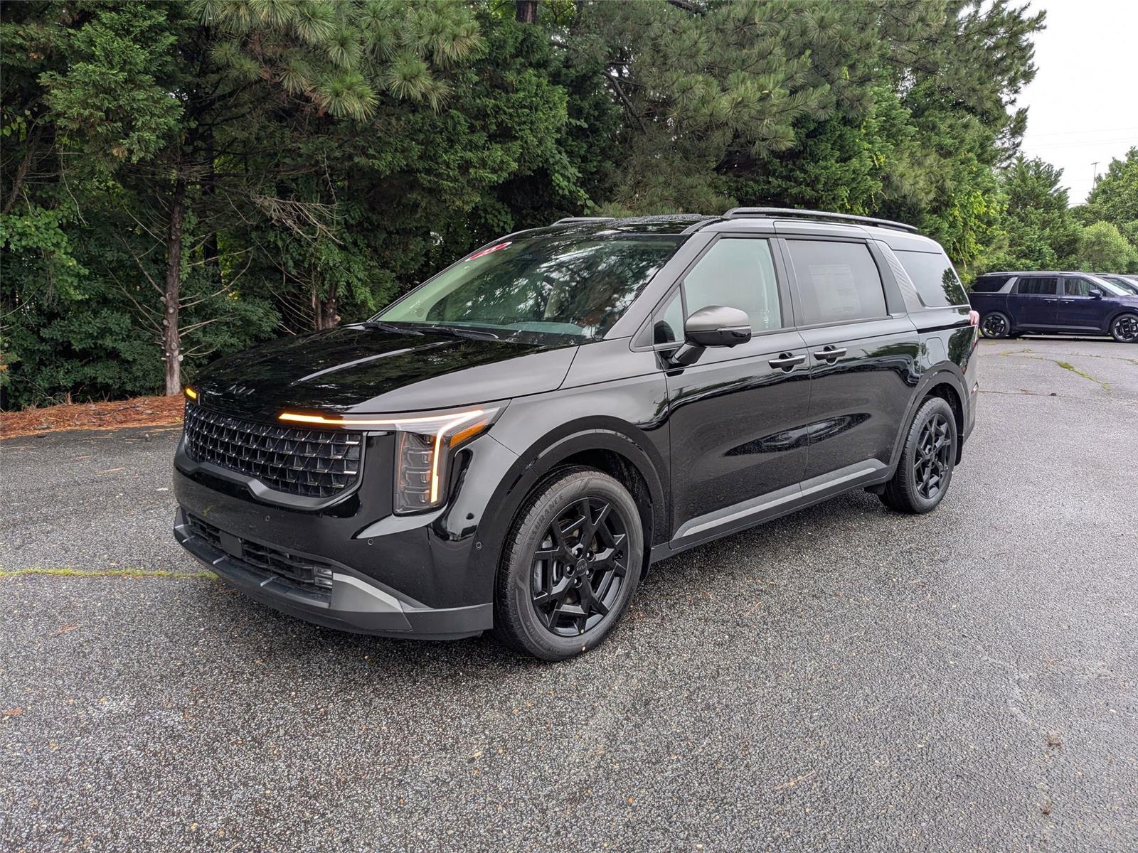 2025 Kia Carnival SX Prestige's photo