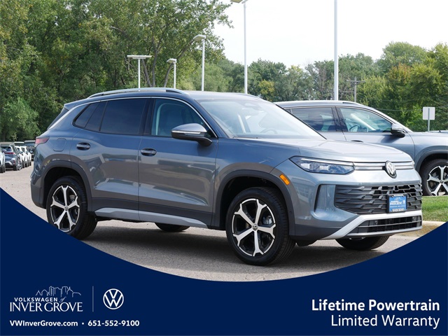 2025 Volkswagen Tiguan SE's photo