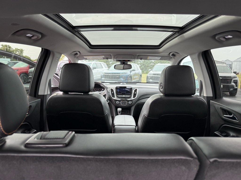 2023 Chevrolet Equinox Premier photo 15