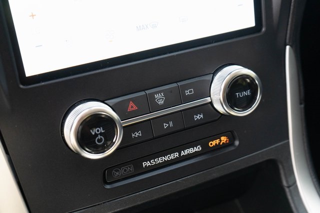 2024 Ford Edge SEL photo 23