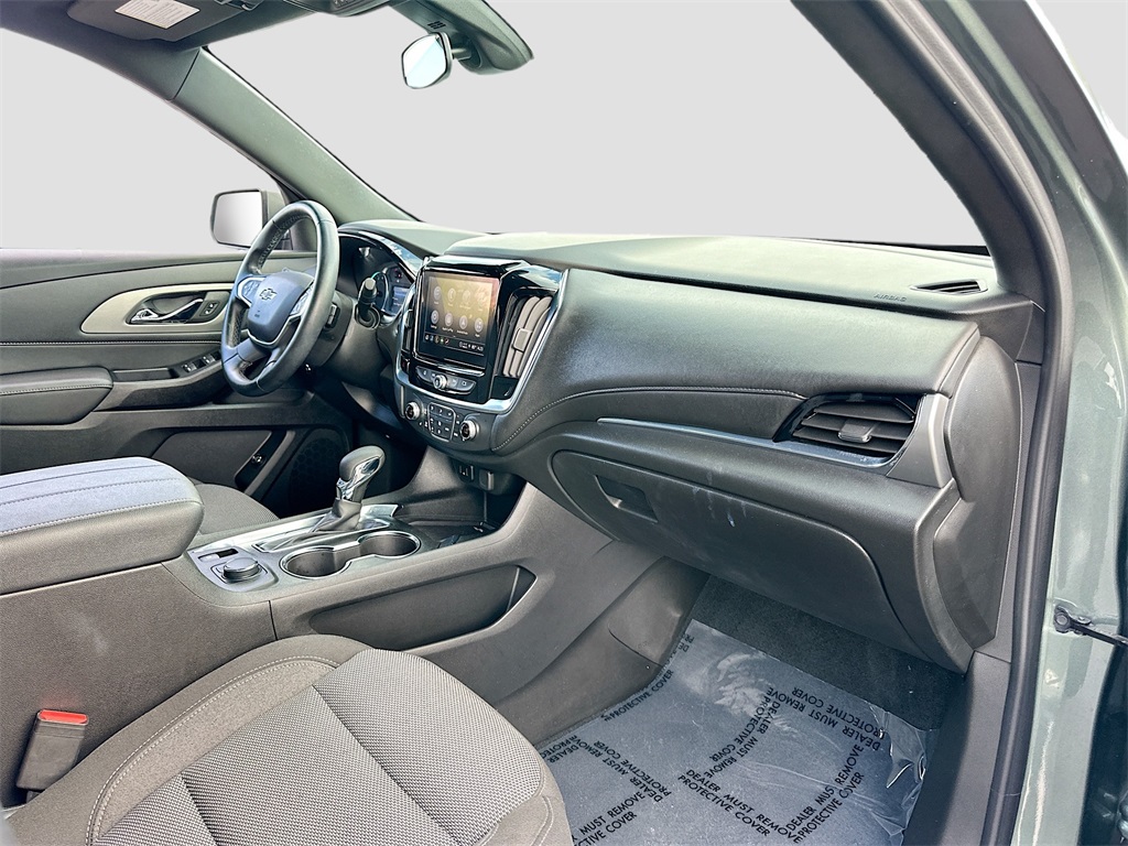 2023 Chevrolet Traverse photo 28