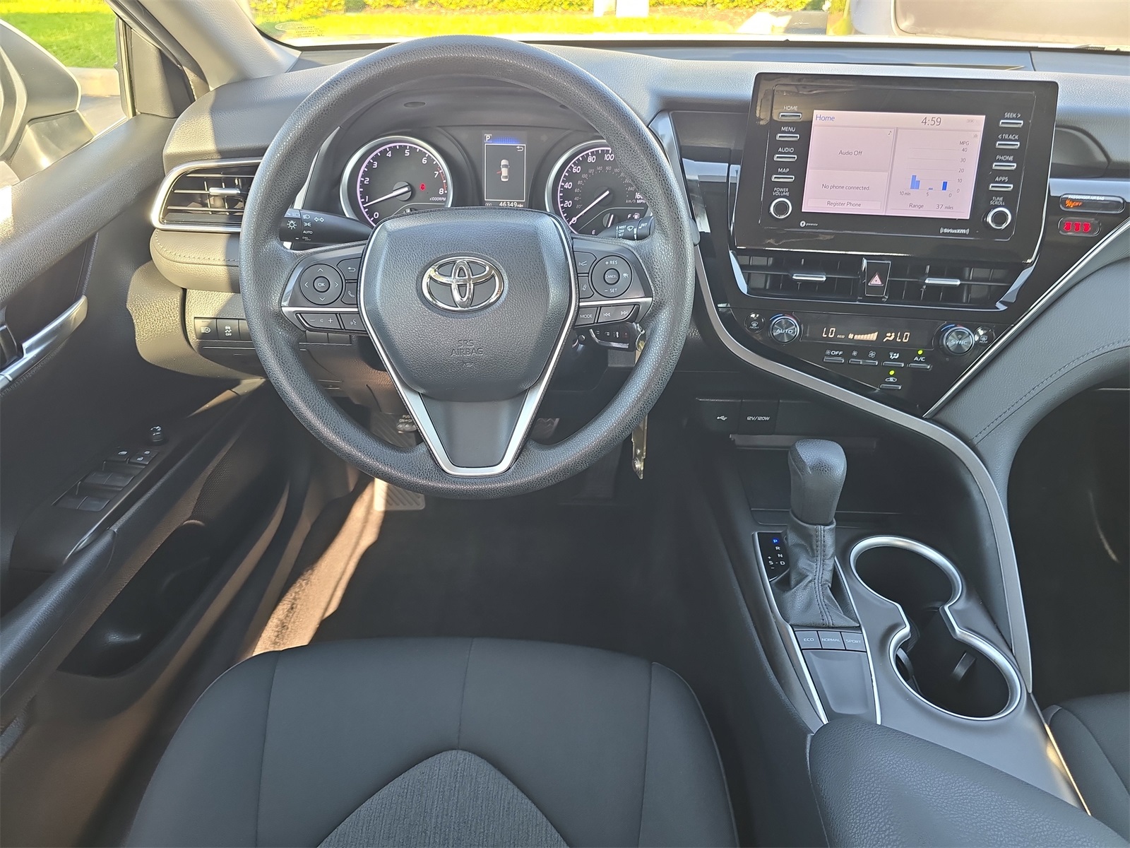 2023 Toyota Camry LE photo 11