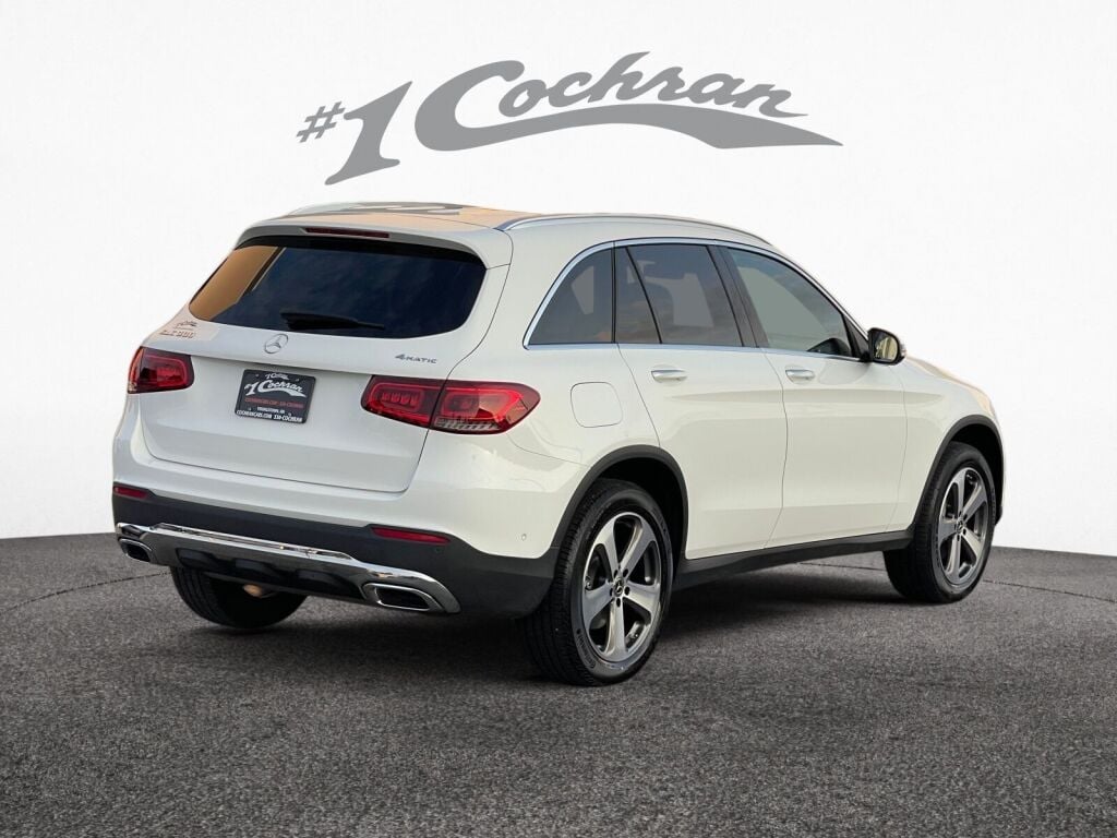 2022 Mercedes Benz GLC 300 4MATIC photo 4