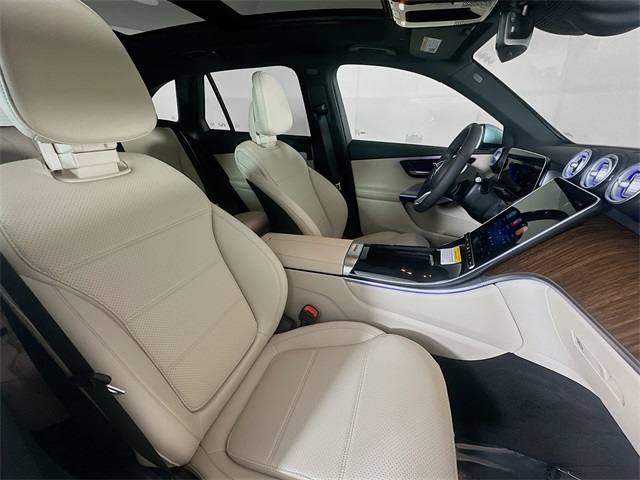 2026 Mercedes Benz GLC 300 4MATIC photo 27