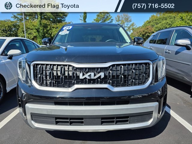 2024 Kia Telluride LX photo 2
