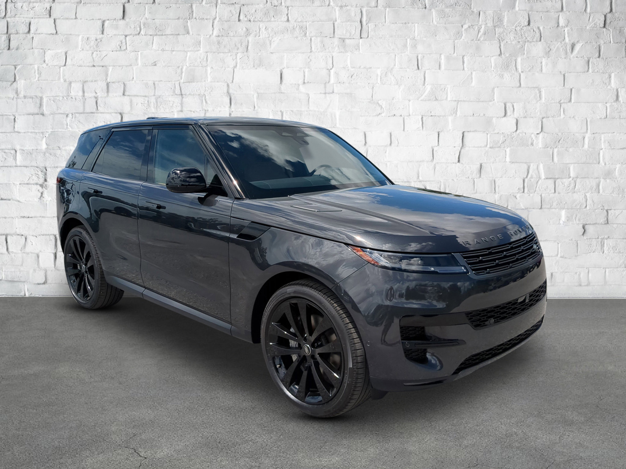 2025 Land Rover Range Rover Sport SE photo 7