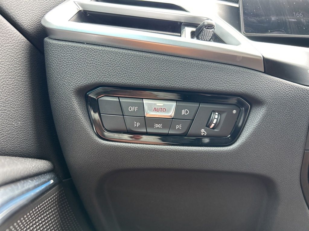 2025 Bmw 330i photo 22