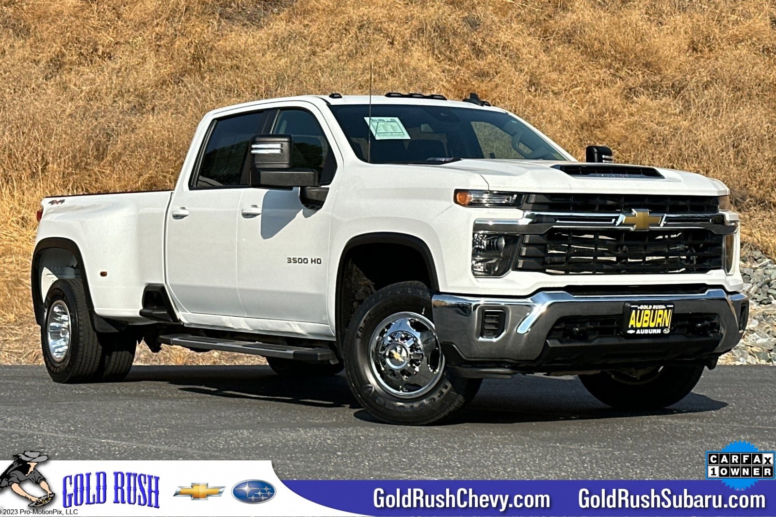 2024 Chevrolet Silverado 3500HD LT's photo