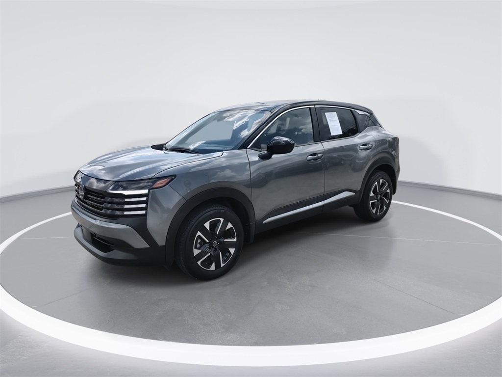 2025 Nissan Kicks SV photo 4