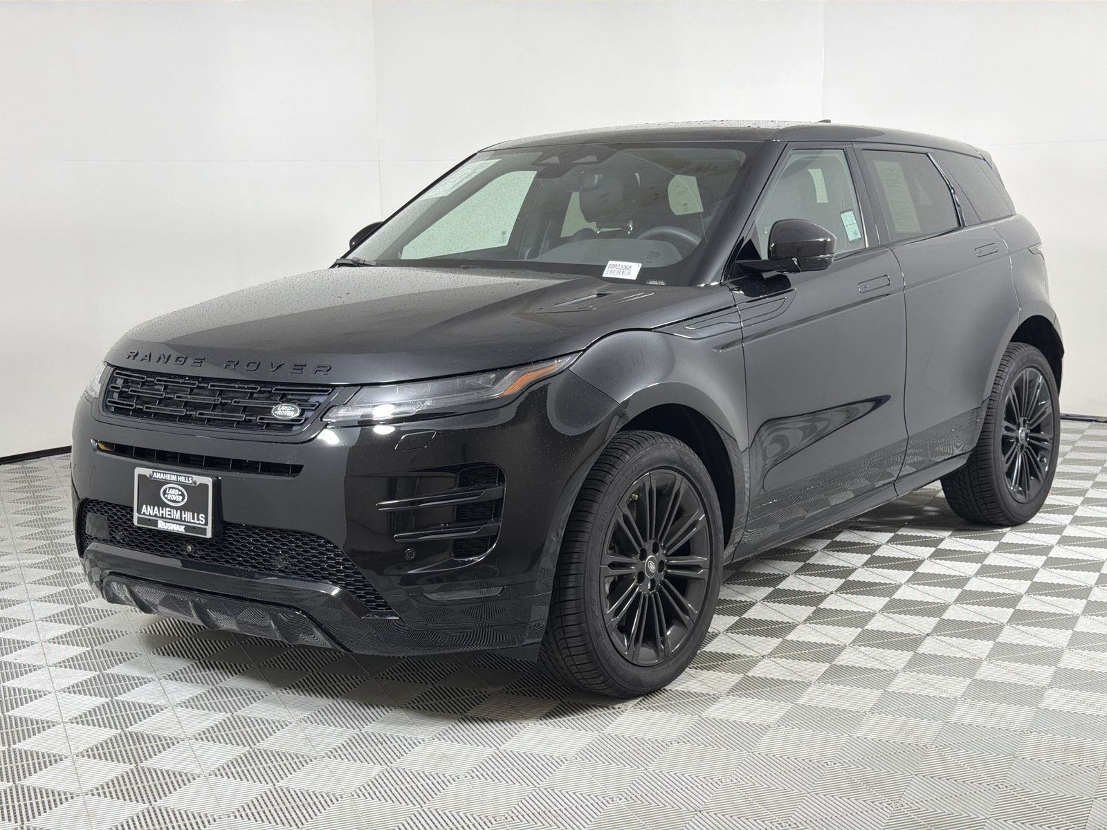 2025 Land Rover Range Rover Evoque Dynamic SE's photo