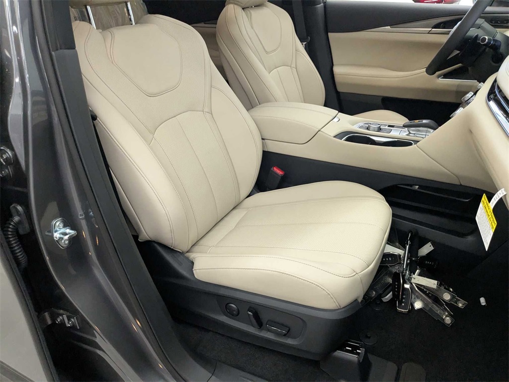 2025 Infiniti QX60 Luxe photo 55