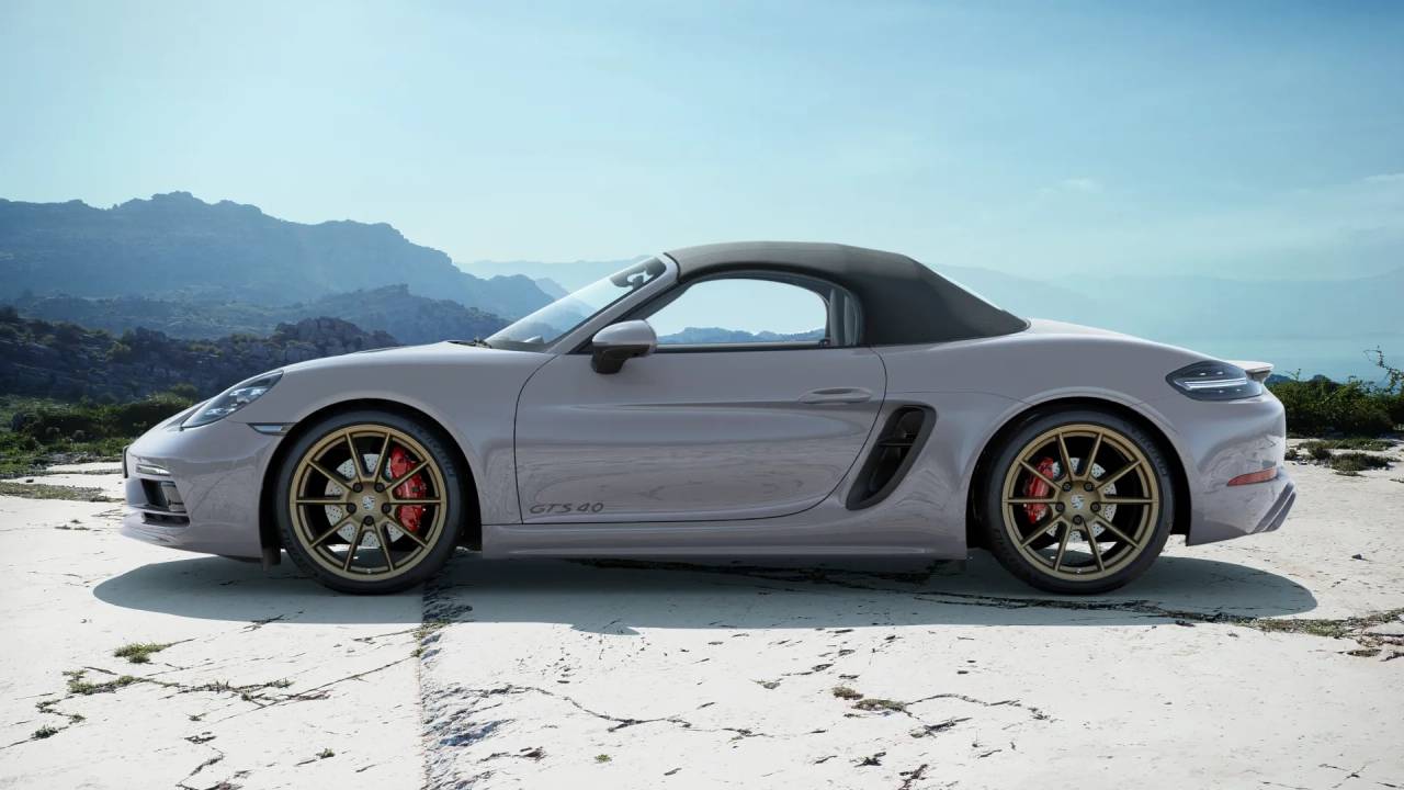2025 Porsche Boxster GTS 4.0 photo 2
