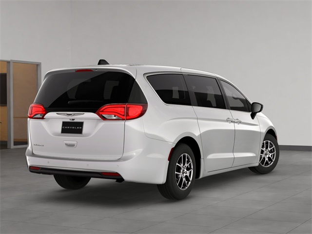 2026 Chrysler Voyager LX photo 5