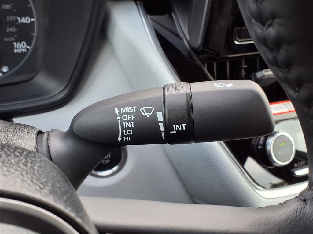 2025 Toyota Corolla SE photo 24