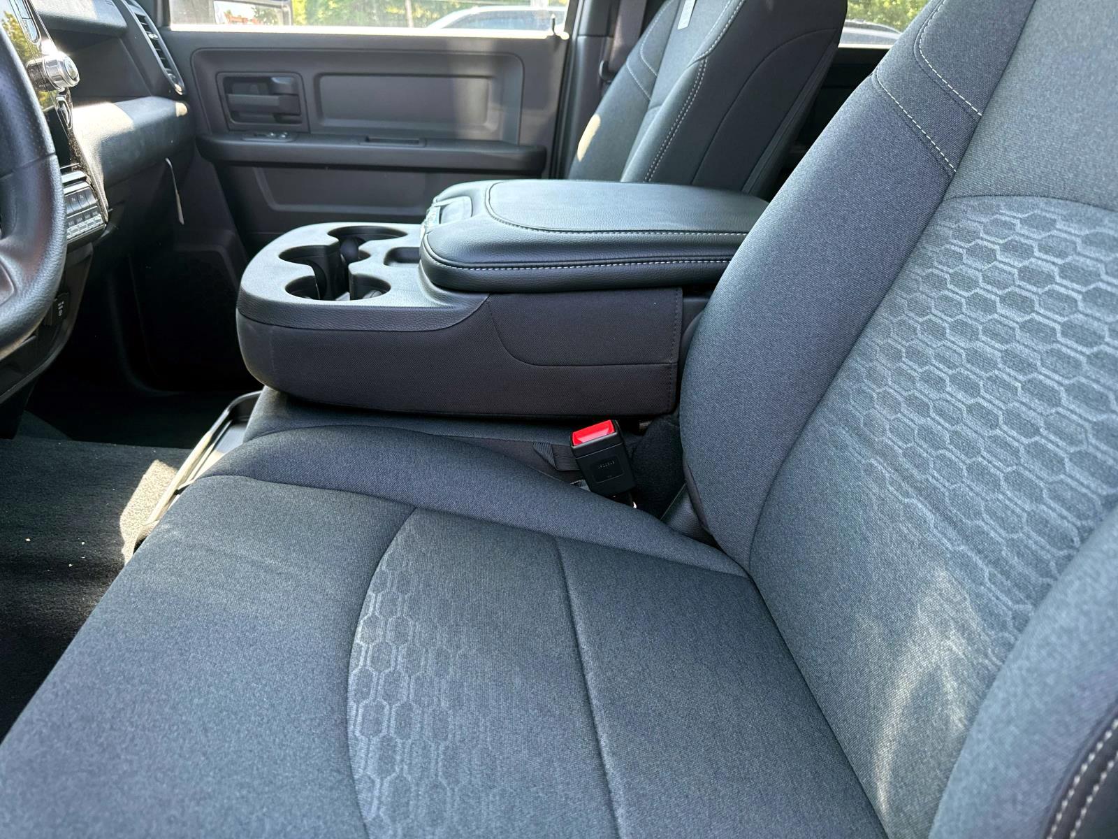 2025 Ram 2500 Tradesman photo 7