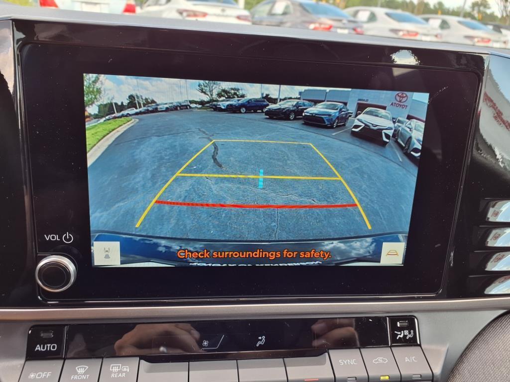 2025 Toyota Camry LE photo 16