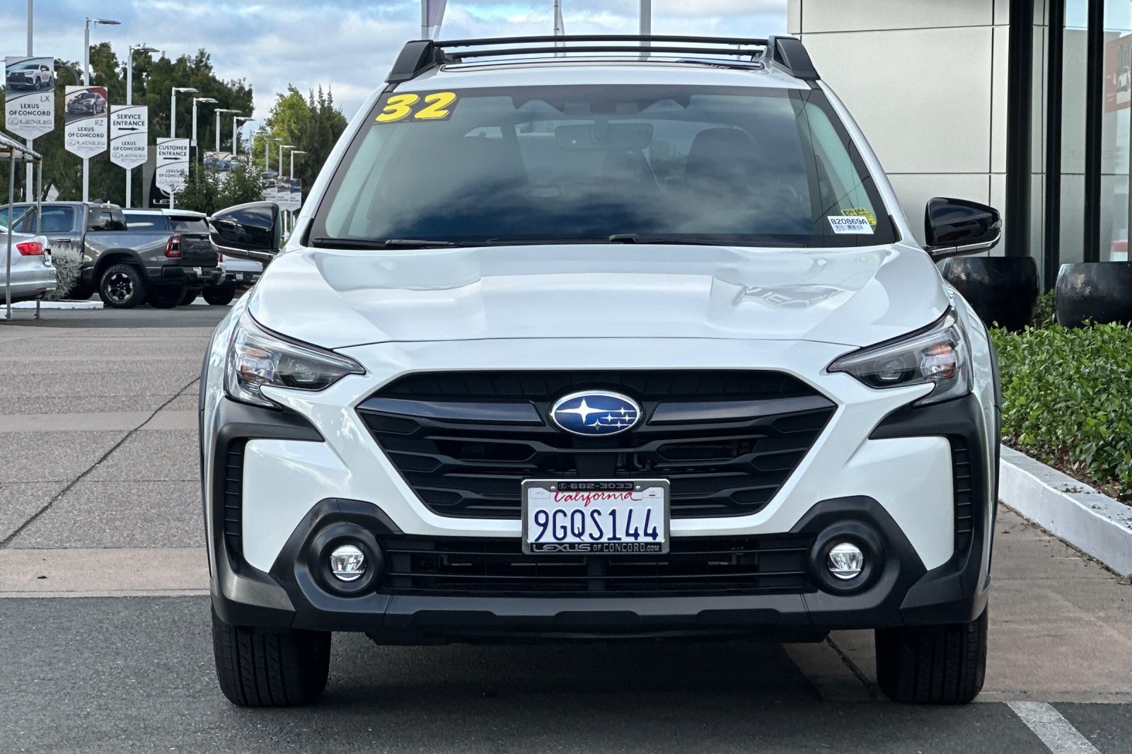 2023 Subaru Outback Premium photo 5