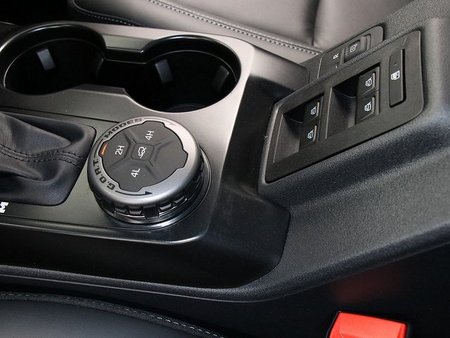 2025 Ford Bronco Outer Banks photo 24