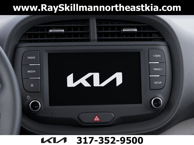 2025 Kia Soul LX photo 16