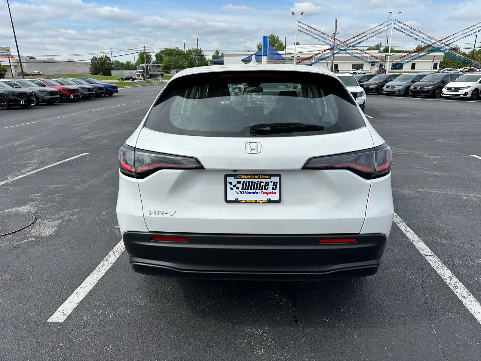 2026 Honda HR-V LX photo 3