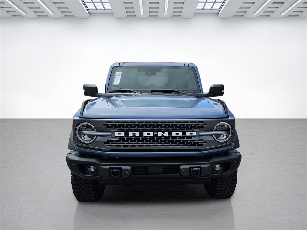 2025 Ford Bronco Badlands photo 3
