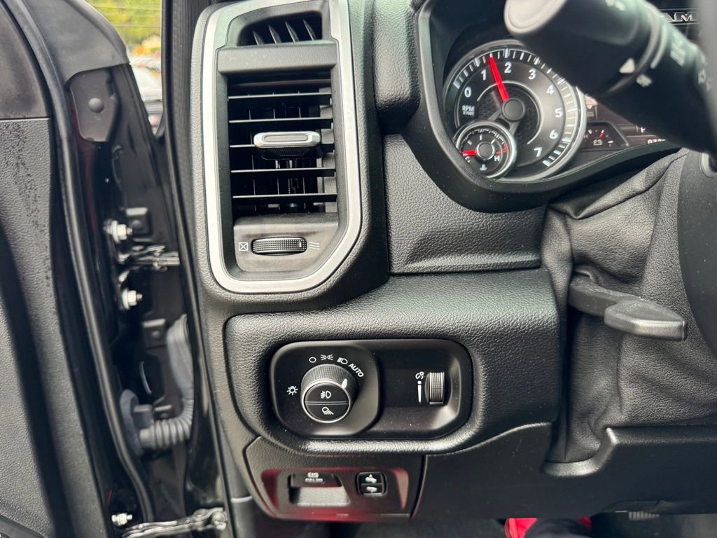 2020 Ram 1500 Big Horn Lone Star photo 15