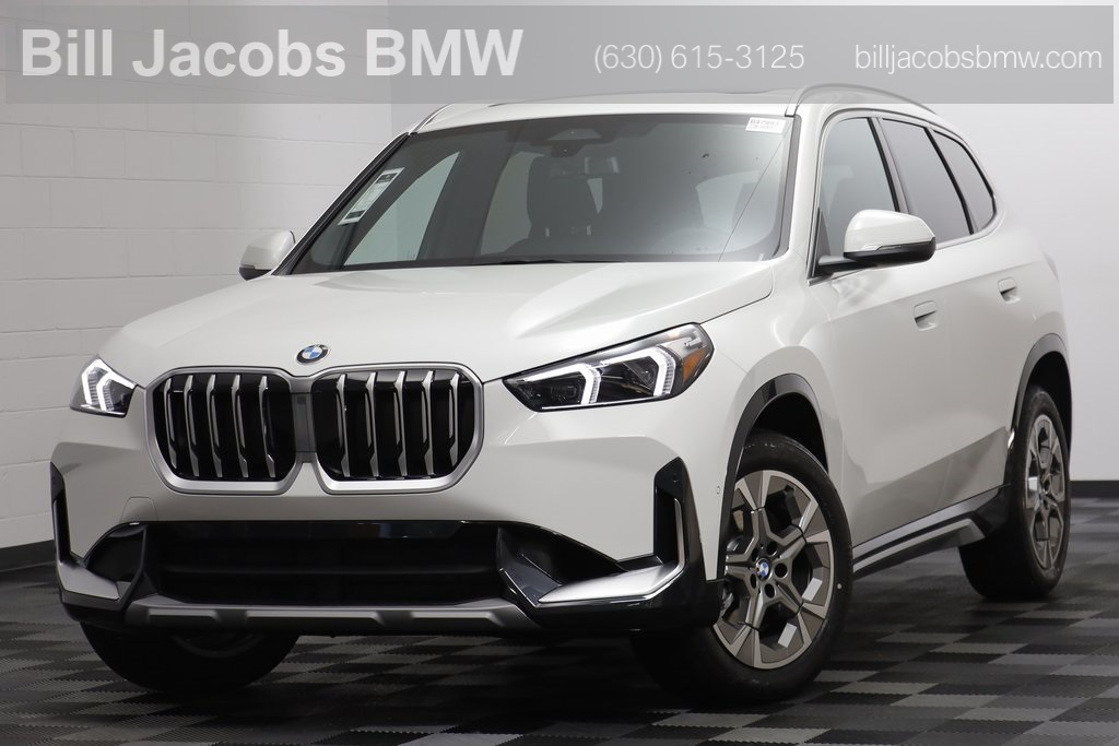 2026 BMW X1 28i's photo