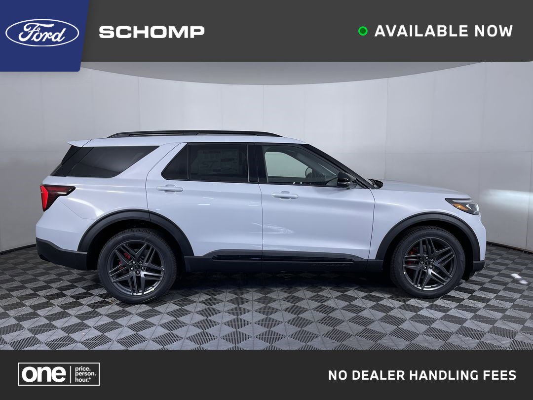 2026 Ford Explorer ST's photo