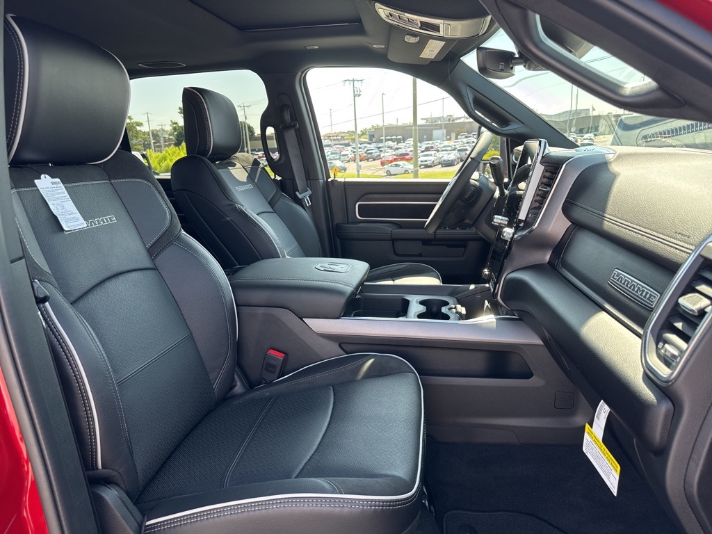 2026 Ram 2500 Laramie photo 24