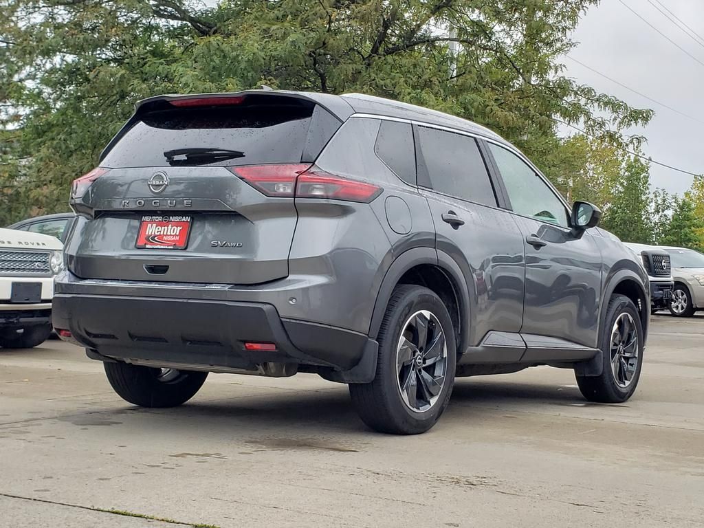 2024 Nissan Rogue SV photo 9