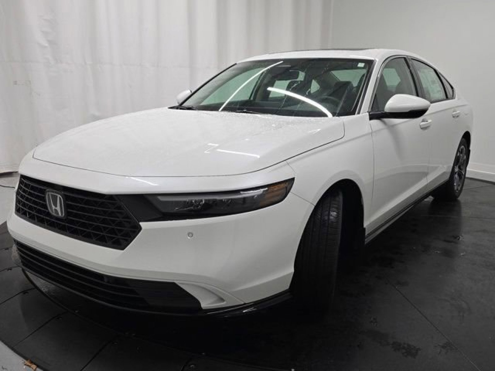 2025 Honda Accord Hybrid EX-L photo 13