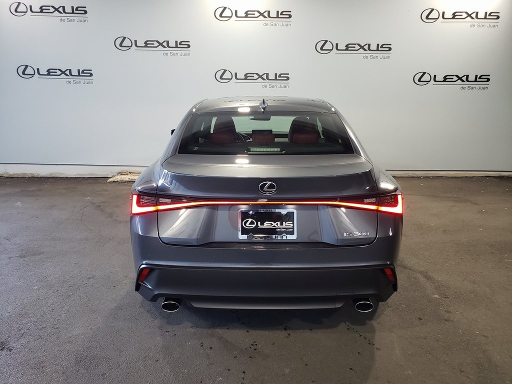 2025 Lexus IS 300 photo 9