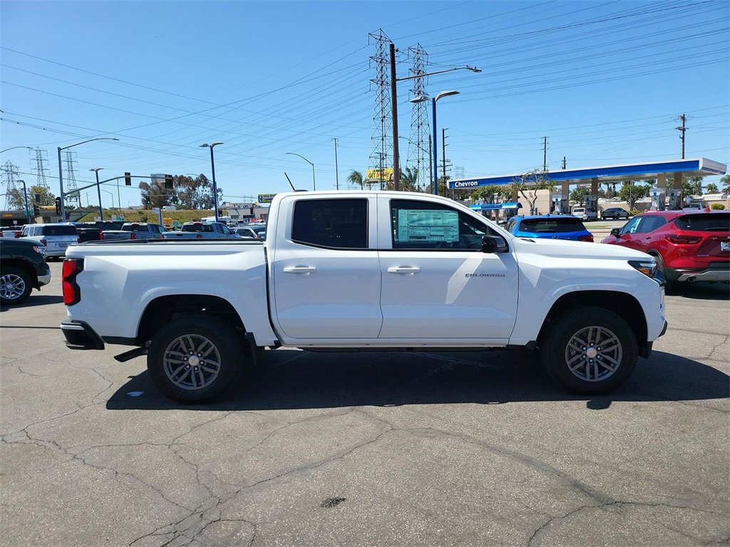 2025 Chevrolet Colorado Work Truck LT photo 26