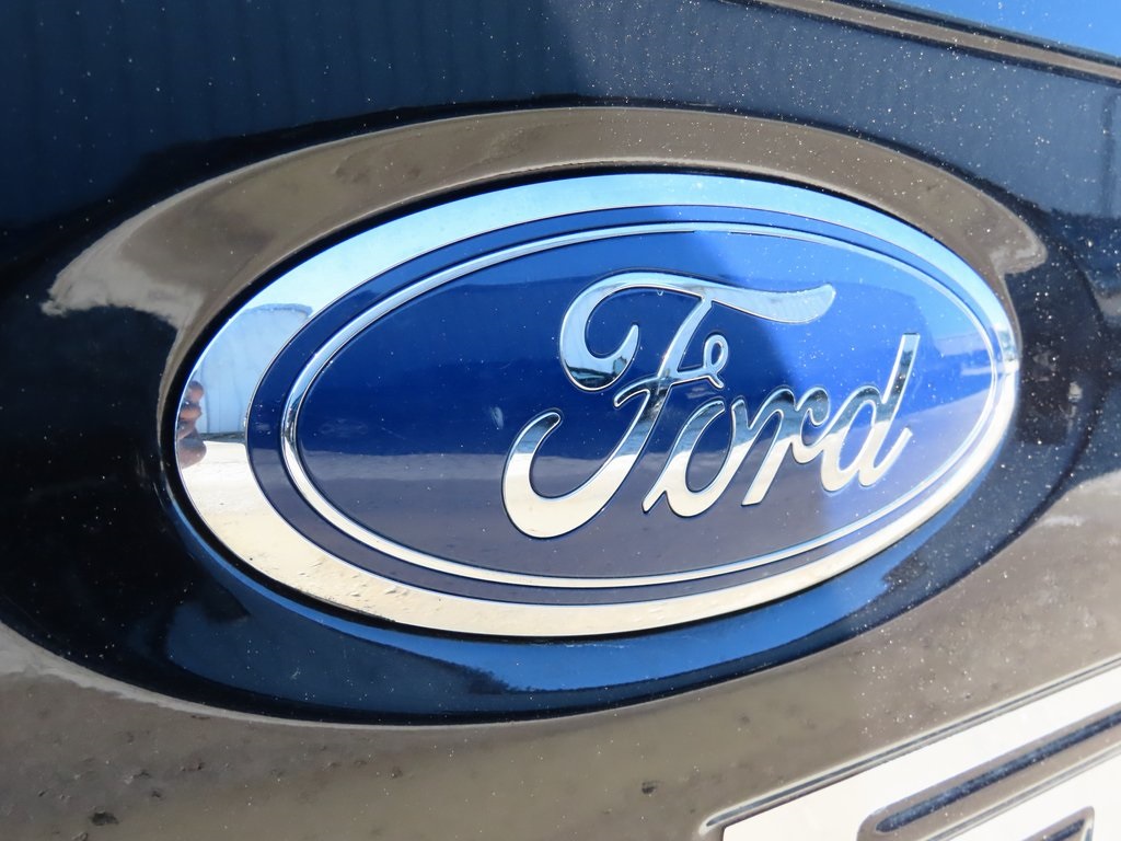 2022 Ford F-150 XLT photo 13