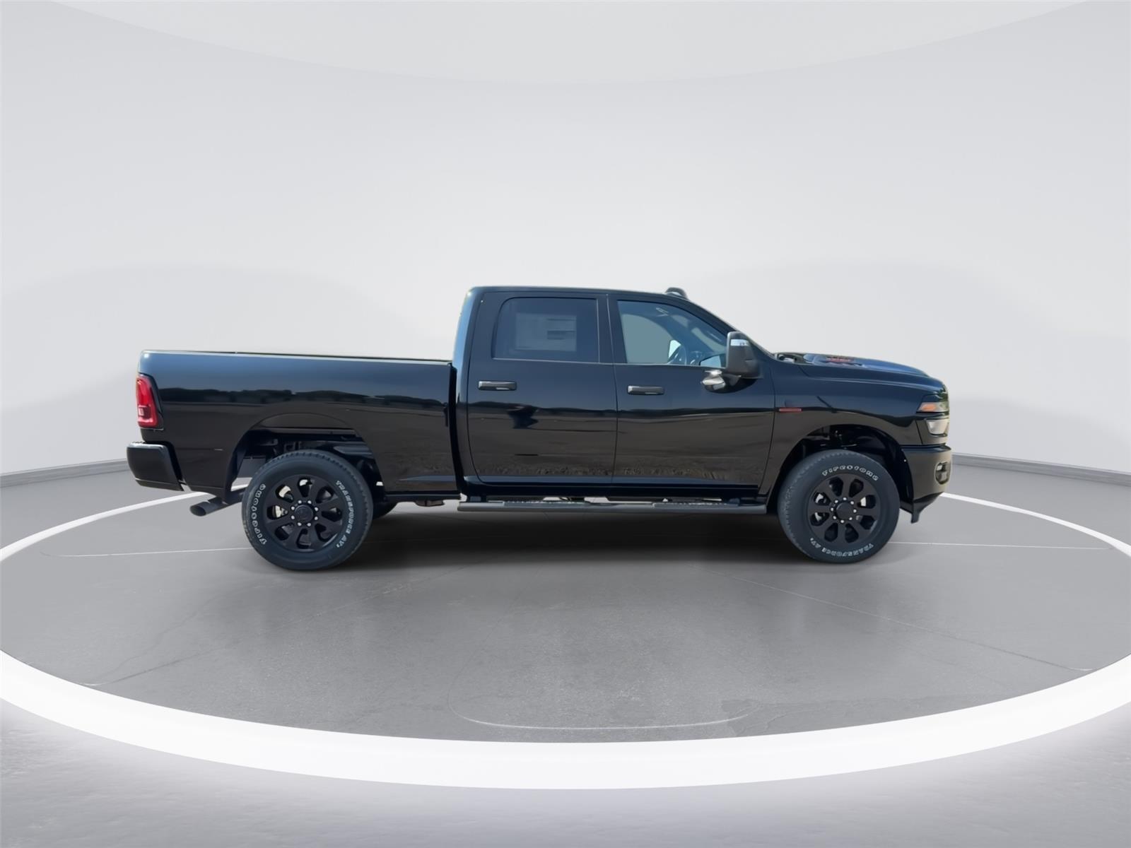 2026 Ram 2500 Tradesman photo 9