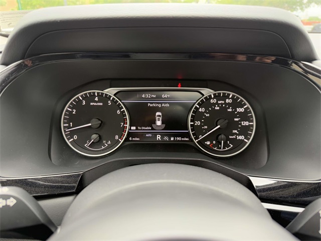 2025 Nissan Pathfinder SV photo 13