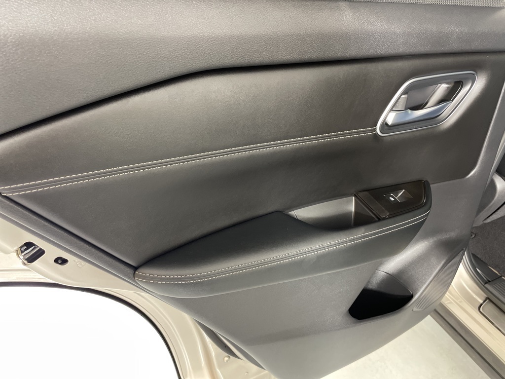 2026 Nissan Rogue Platinum photo 37