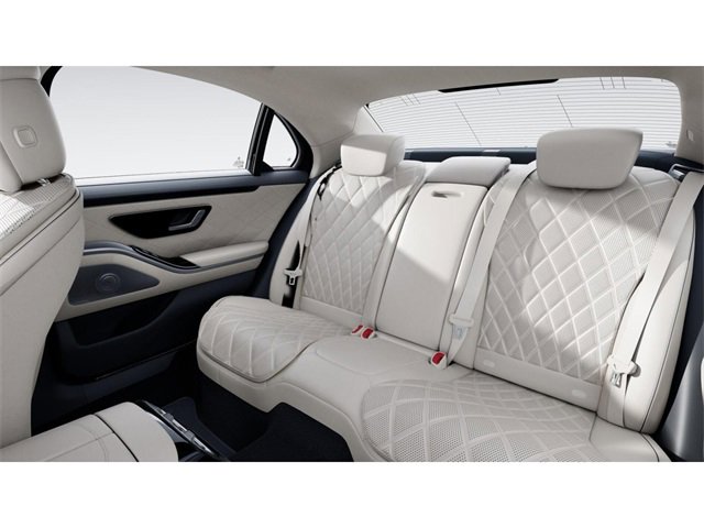 2025 Mercedes Benz S 580 4MATIC photo 3