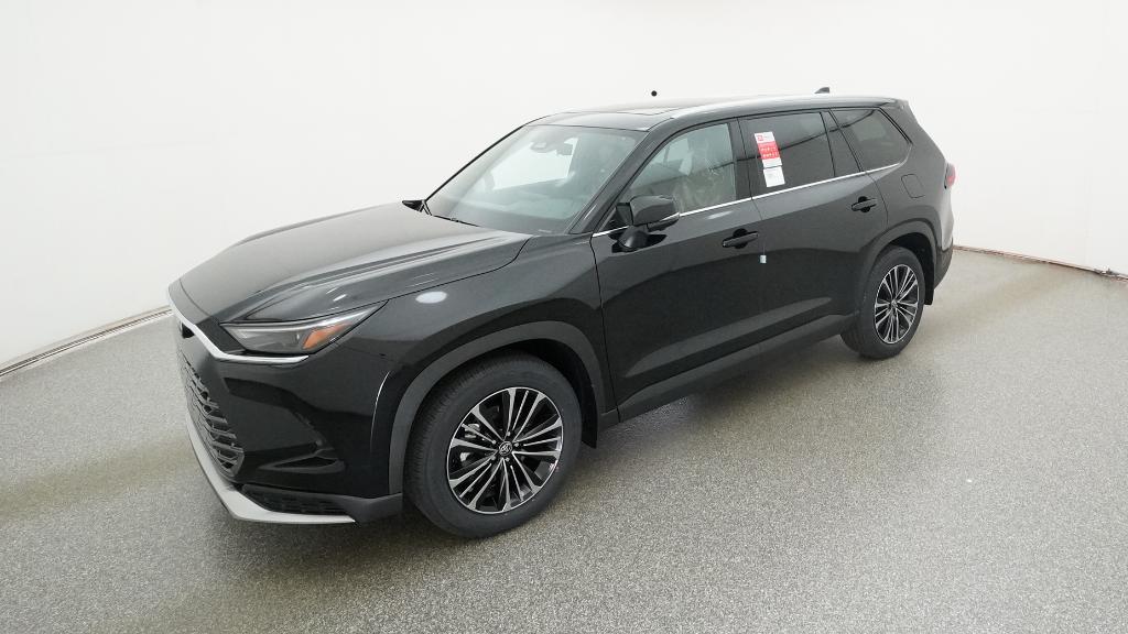 2026 Toyota Grand Highlander Platinum's photo