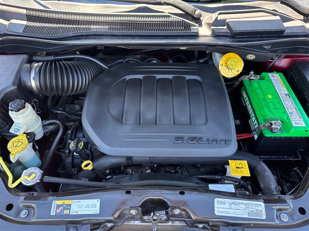 2020 Dodge Grand Caravan SXT photo 13