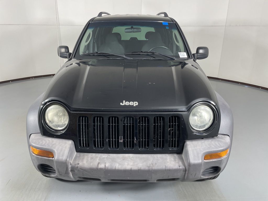 2003 Jeep Liberty Sport photo 3