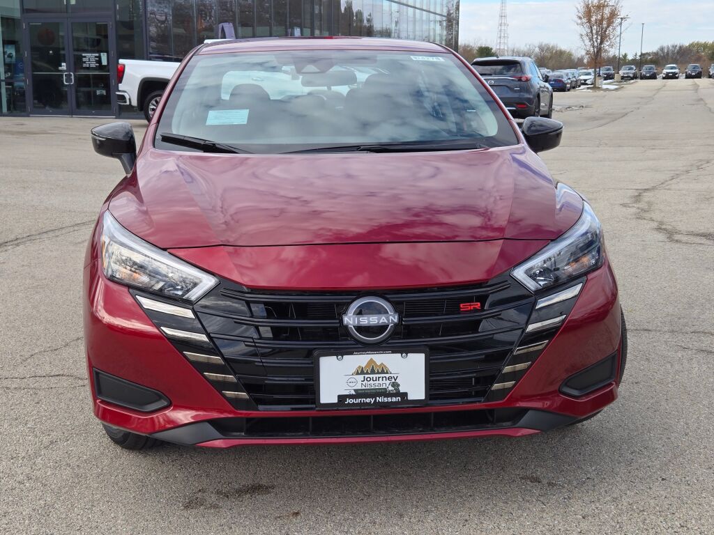 2025 Nissan Versa SR photo 3