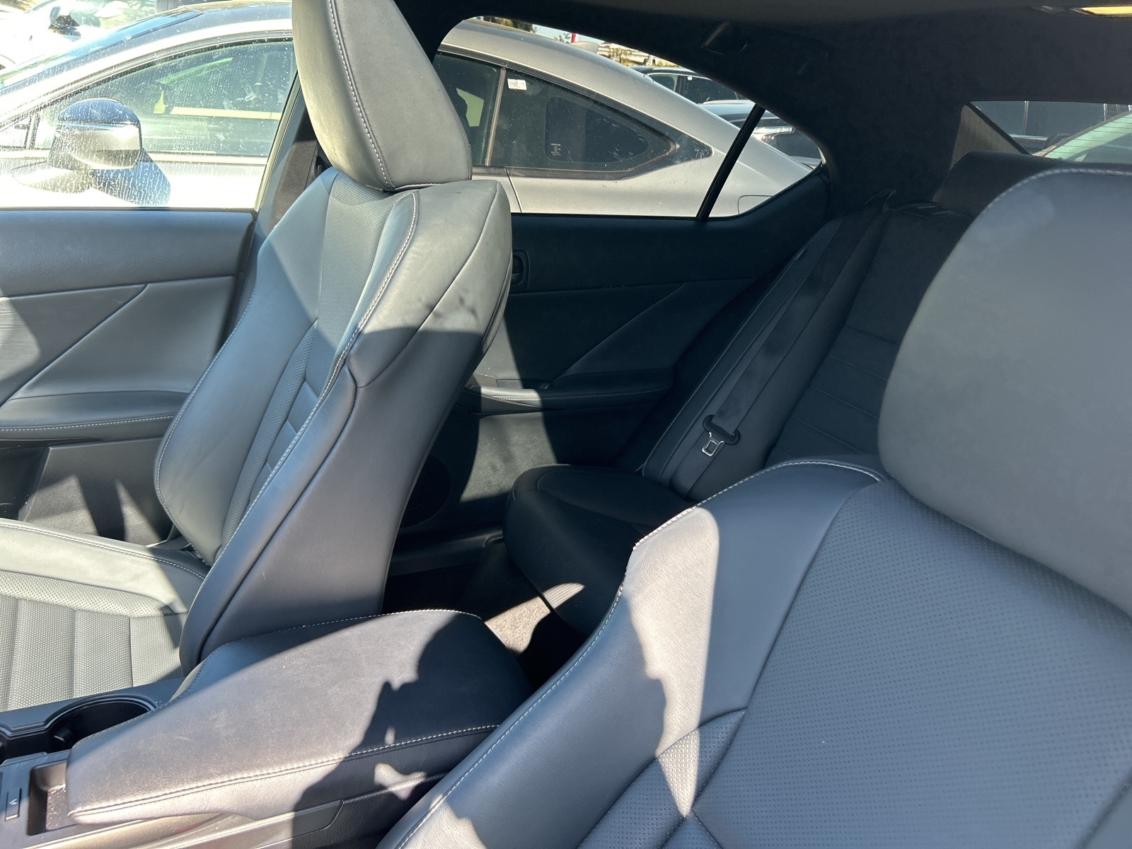 2023 Lexus IS 350 F SPORT photo 8