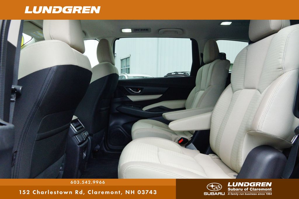 2022 Subaru Ascent Premium photo 16